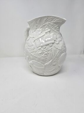 Vintage Italian White Ceramic Christmas Pitcher – Embossed Santa & Holiday Motif